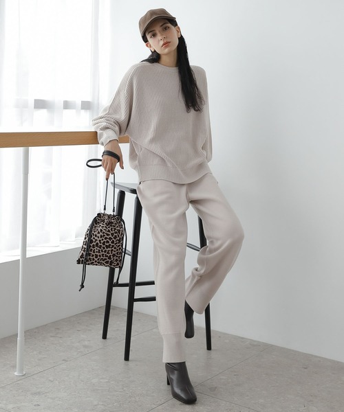 LAKOLE（ラコレ）の「12Gカシミヤタッチワイドパンツ[セットアップ対応] / 285886（その他パンツ・レディース・ブラック/ブラウン/グレイッシュベージュ・SMALL/MEDIUM）」の5枚目の写真