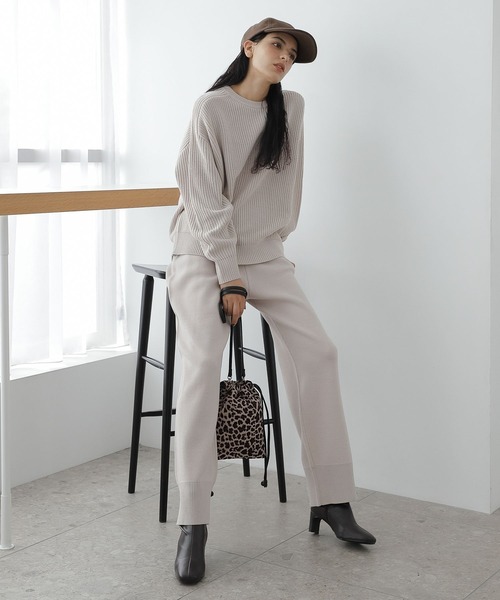 LAKOLE（ラコレ）の「12Gカシミヤタッチワイドパンツ[セットアップ対応] / 285886（その他パンツ・レディース・ブラック/ブラウン/グレイッシュベージュ・SMALL/MEDIUM）」の9枚目の写真