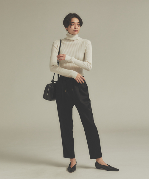 qualite（カリテ）の「アセテートサテンドロストパンツ（その他パンツ・レディース・ブラック/ピンクベージュ・40/38/36/34）」の17枚目の写真