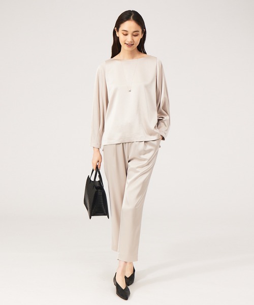 qualite（カリテ）の「アセテートサテンドロストパンツ（その他パンツ・レディース・ブラック/ピンクベージュ・40/38/36/34）」の4枚目の写真