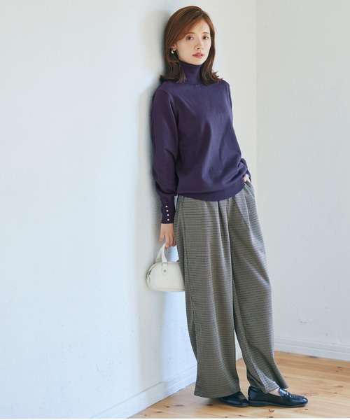 coca（coca）（コカ）の「【WEB限定セール】袖パールタートルニット（ニット/セーター・レディース・ブラック/グレイッシュベージュ/アイボリー/ネイビー・M/L/S）」の13枚目の写真