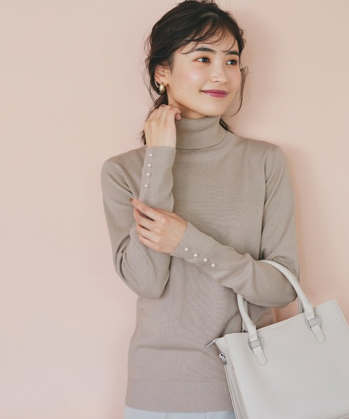 coca（coca）（コカ）の「【WEB限定セール】袖パールタートルニット（ニット/セーター・レディース・ブラック/グレイッシュベージュ/アイボリー/ネイビー・M/L/S）」の20枚目の写真