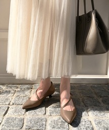 MAMIAN | ポインテッドトゥ オブリークストラップ パンプス (3.0cmヒール)(パンプス)