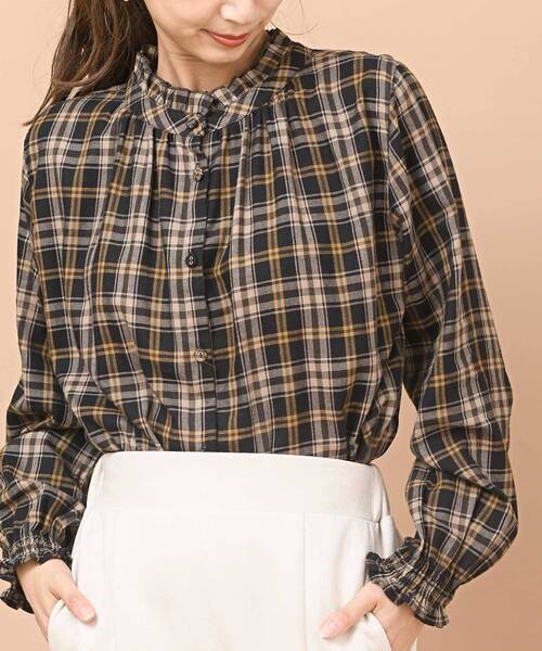 rps（アールピーエス）の「ネル起毛前後２ＷＡＹフリルブラウス（シャツ/ブラウス・レディース・ネイビー/アイボリー/マスタード/ブラック/ブラック系その他2/ベージュ系その他/オフホワイト・M/フリー）」の7枚目の写真