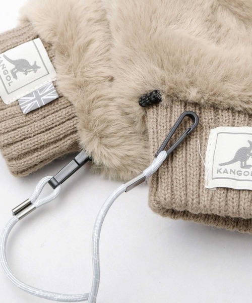 KANGOL（カンゴール）の「ストラップ付 ファー ミトングローブ / 裏ボア ミトン / 手袋 / フード付き フィンガーレスグローブ（手袋・レディース・ベージュ/ブラック・FREE）」の11枚目の写真