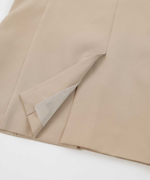 UR'S（ユアーズ）の「ベーシックノーカラーVネックジャケット（ノーカラージャケット・レディース・グレイッシュベージュ/ダークネイビー/ブラック・M/L/S）」の20枚目の写真