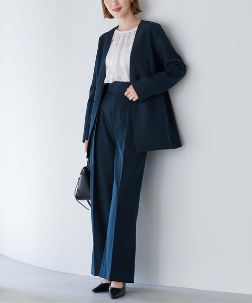 UR'S（ユアーズ）の「ベーシックノーカラーVネックジャケット（ノーカラージャケット・レディース・グレイッシュベージュ/ダークネイビー/ブラック・M/L/S）」の10枚目の写真