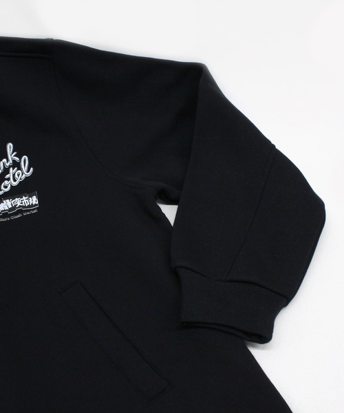 RNA(アールエヌエー)の「M2024 PINK MOTEL カルチャーフォトプリントスタジャン(スタジャン・レディース・ブラック・MEDIUM)」の15枚目の写真