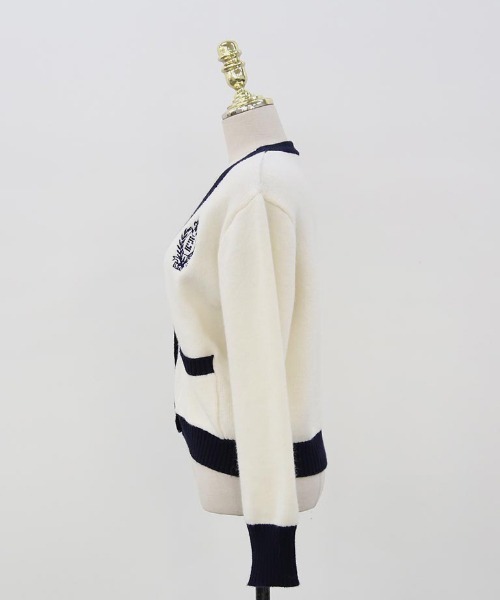 NANING9（ナンニング）の「NANING9 配色刺繍Vネックニットカーディガン（カーディガン/ボレロ・レディース・クリーム/ネイビー・FREE）」の18枚目の写真