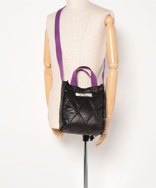 PAGEBOY(ページボーイ)の「PBLIM/WWキルティングトート(ショルダーバッグ・レディース・ブラック/オフホワイト/グリーン/ブラック×グリーン/グレー系その他/カーキ系/ベージュ系その他・FREE)」の11枚目の写真