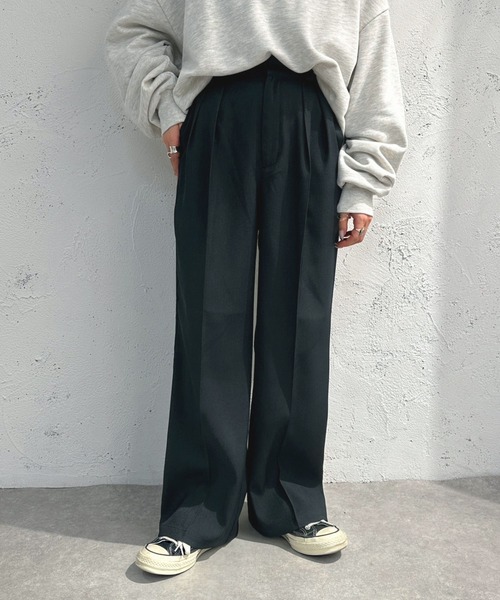 apres jour mignon（アプレジュールミニョン）の「ワイドストレートパンツ【ZOZOTOWN限定アイテム】（スラックス・レディース・チャコールグレー/ブラウン系その他/ネイビー/アイボリー・SMALL/MEDIUM/X-LARGE）」の4枚目の写真