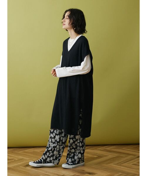 CRAFT STANDARD BOUTIQUE(クラフトスタンダードブティック)の「PointモックネックロンTee(Tシャツ/カットソー・レディース・グリーン/ブラック・FREE)」の22枚目の写真