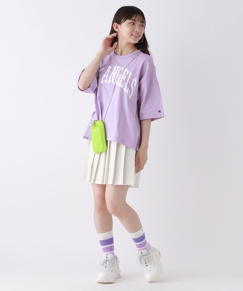 repipi armario（レピピ アルマリオ）の「【champion/チャンピオン×repipi】カレッジロゴワイドT（Tシャツ/カットソー・キッズ・パープル/アイボリー/オートミール/スミクロ/イエロー系/ブルーグリーン・SMALL/MEDIUM/LARGE）」の14枚目の写真