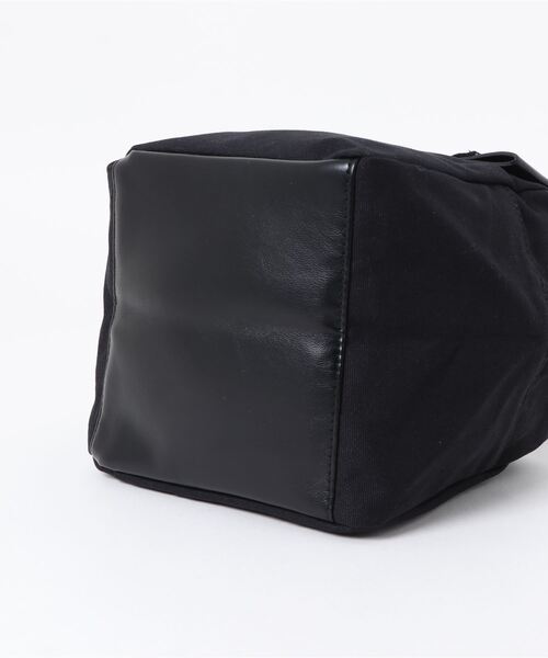 anello（アネロ）の「UNIVERSAL スクエア ミニボストンバッグ（ハンドバッグ・レディース・グレー/アイボリー/ブラック・-）」の19枚目の写真