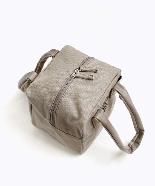 anello（アネロ）の「UNIVERSAL スクエア ミニボストンバッグ（ハンドバッグ・レディース・グレー/アイボリー/ブラック・-）」の11枚目の写真