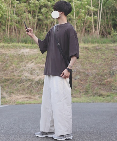 INTER FACTORY（インターファクトリー）の「ファッションインフルエンサー DAISUKE - 2タックルーズボリュームワイドパンツ（その他パンツ・メンズ・アイボリー/ブラック・SMALL/MEDIUM/LARGE）」の22枚目の写真