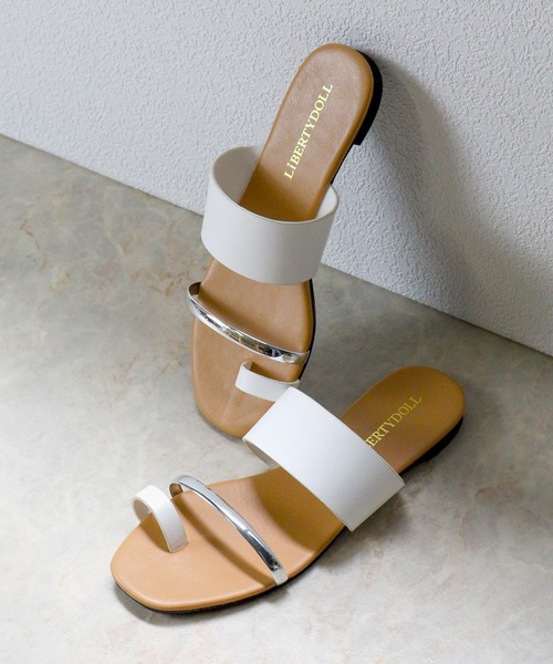 LibertyDoll(リバティードール)の「LibertyDoll/ゴールドメタル トングサンダル(4102)(サンダル・レディース・ダークブラウン/ホワイト/パイソン/ブラック・LL/L/M/S)」の1枚目の写真
