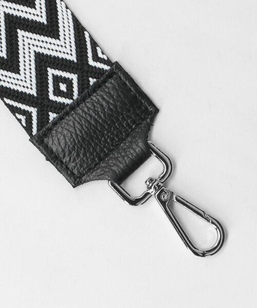 green label relaxing（グリーンレーベルリラクシング）の「＜PRATO MADE IN ITALY＞ ショルダー ストラップ（その他小物・レディース・ブラウン/ブラック/オフホワイト/その他1・FREE）」の6枚目の写真