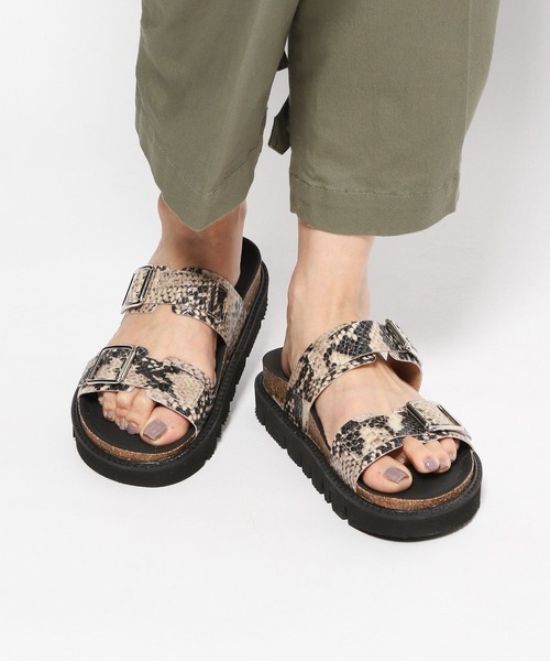 Mazell（マゼル）の「Mazell / PLAKTONトラックソールサンダル（サンダル・レディース・ホワイト/ブラック/パイソン・36/37/38）」の14枚目の写真