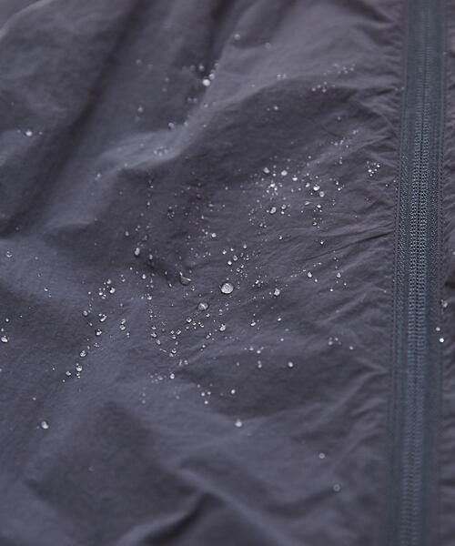 coen(コーエン)の「Chinook Sport(チヌークスポーツ)別注ジップパーカー(マウンテンパーカー・メンズ・ブラック/ダークグレー・M/L/S)」の18枚目の写真