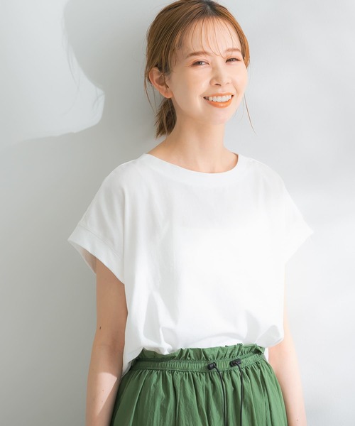 URBAN RESEARCH ROSSO WOMEN（アーバンリサーチ　ロッソ）の「ドライタッチデザインコクーンTシャツ（Tシャツ/カットソー・レディース・ブラック/パープル/オフホワイト/グリーン・FREE）」の5枚目の写真