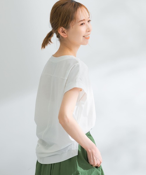 URBAN RESEARCH ROSSO WOMEN（アーバンリサーチ　ロッソ）の「ドライタッチデザインコクーンTシャツ（Tシャツ/カットソー・レディース・ブラック/パープル/オフホワイト/グリーン・FREE）」の7枚目の写真