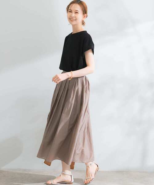 URBAN RESEARCH ROSSO WOMEN（アーバンリサーチ　ロッソ）の「ドライタッチデザインコクーンTシャツ（Tシャツ/カットソー・レディース・ブラック/パープル/オフホワイト/グリーン・FREE）」の19枚目の写真