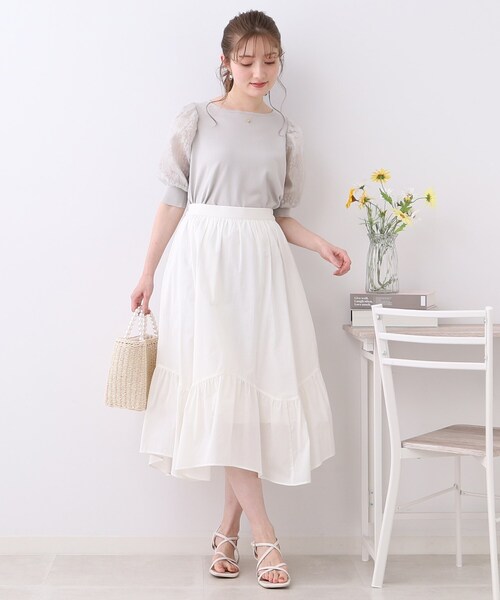 couture brooch（クチュールブローチ）の「◆【一枚で華やかに。】コットンボイルスカート（スカート・レディース・オフホワイト/ブルー/ブラック・36/38/40/42）」の4枚目の写真