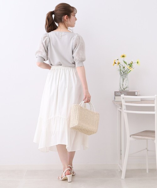 couture brooch（クチュールブローチ）の「◆【一枚で華やかに。】コットンボイルスカート（スカート・レディース・オフホワイト/ブルー/ブラック・36/38/40/42）」の6枚目の写真