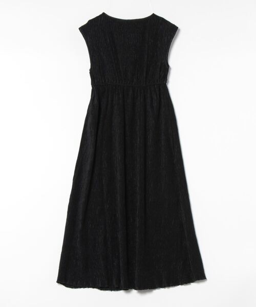 サテンプリーツノースリワンピース