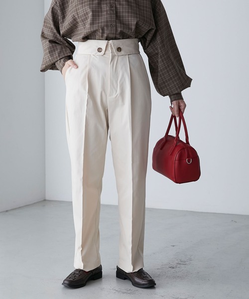 BONLECILL(ボンルシール)の「ウエストターンバックデザインチノパンツ(チノパンツ・レディース・カーキ/ネイビー/ベージュ/アイボリー・M/S/L)」の17枚目の写真