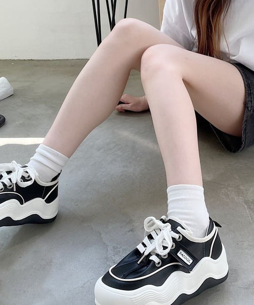 セール】なみなみソールモノトーンスニーカー（スニーカー）｜Nana