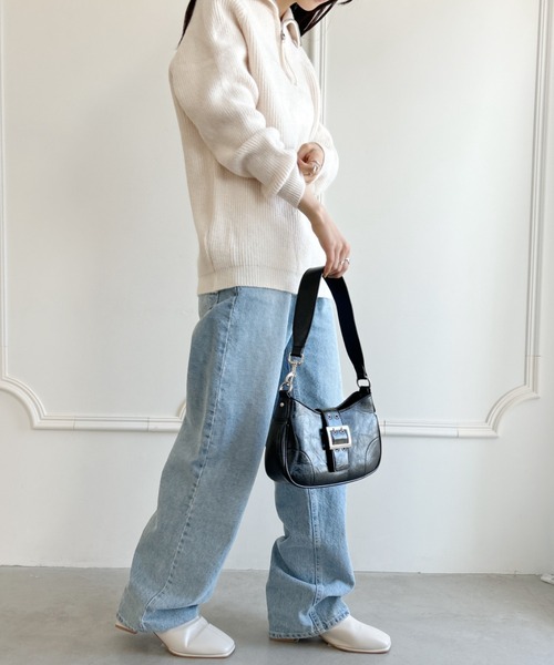 wears(ウェアーズ)の「べルトショルダーミニバッグ(ショルダーバッグ・レディース・アイボリー/ブラック/シルバー・FREE)」の18枚目の写真