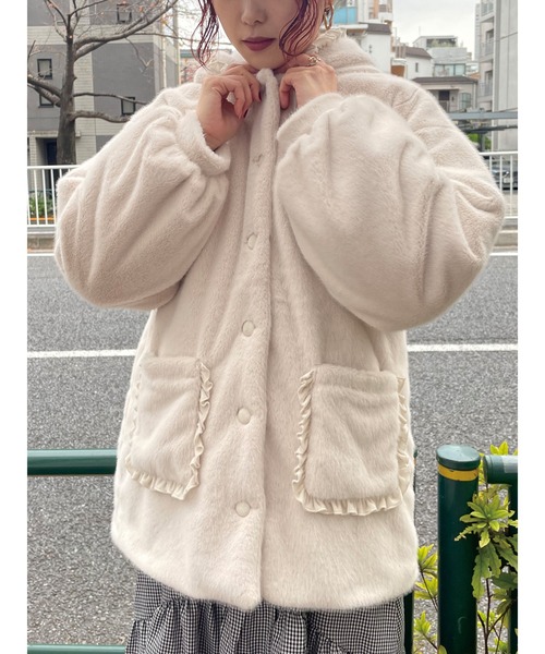 新品 merry jennyメリージェニー フリルフードフェイクファージャケット メリージェニー/merry jenny フリルフードフェイクファージャケット