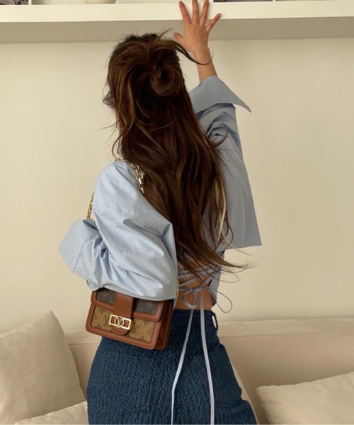 Chick(チック)の「▲Cross Back Short Shirt / クロスショート丈シャツ(シャツ/ブラウス・レディース・ブラック/ライトブルー・FREE)」の9枚目の写真