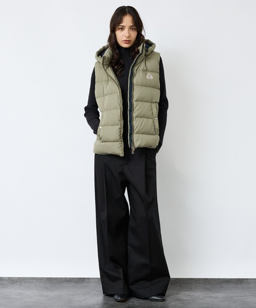 Pyrenex（ピレネックス）の「【PYRENEX / ピレネックス】SPOUTNIC VEST HOODE / スプートニック ダウンベスト（ダウンベスト・レディース・ブラック/ネイビー/グレイッシュベージュ/カーキ・38/40/42/36）」の6枚目の写真