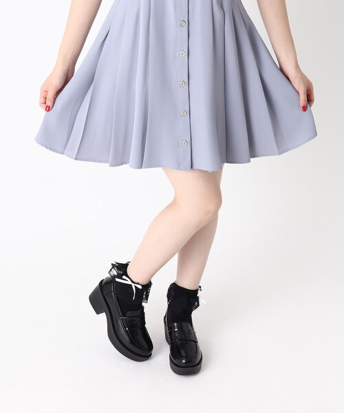 cs T&P（シーエスティーアンドピー）の「◆厚底ローファー（パンプス・レディース・ブラック系1/アイボリー/ブラック・S/M/L/LL）」の3枚目の写真