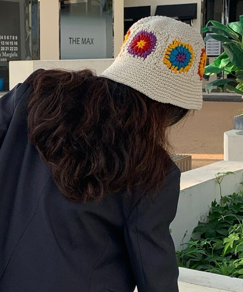 花飾りのついたクラシカルな編み物ハット XLARGE 帽子 ハット CROCHET FLOWER KNIT HAT メンズ レディース