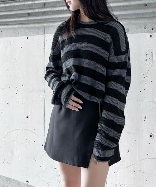 Figments(フィグメンツ)の「オーバーサイズボーダーニット(ニット/セーター・レディース・グレー/パープル・FREE)」の18枚目の写真