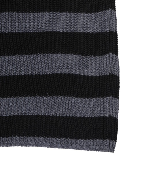 Figments(フィグメンツ)の「オーバーサイズボーダーニット(ニット/セーター・レディース・グレー/パープル・FREE)」の5枚目の写真