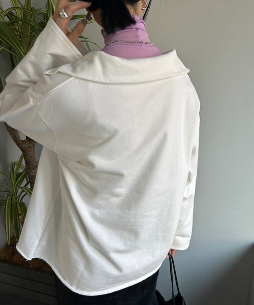 SHENERY(シーナリー)の「ハーフZIPスウェット(スウェット・レディース・グレー/オフホワイト/ブラック・FREE)」の20枚目の写真