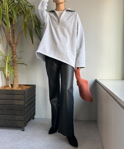 SHENERY(シーナリー)の「ハーフZIPスウェット(スウェット・レディース・グレー/オフホワイト/ブラック・FREE)」の12枚目の写真