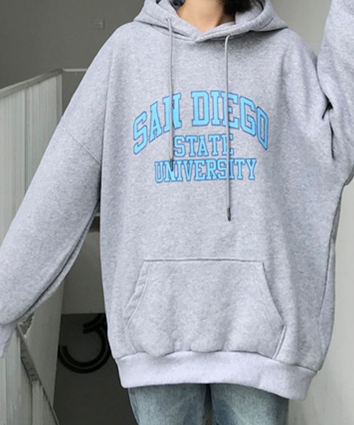 SHEPP(シープ)の「カレッジロゴ プルパーカー(パーカー・レディース・レッド/グレー/ネイビー/ブラック・L/XXL/XL)」の5枚目の写真