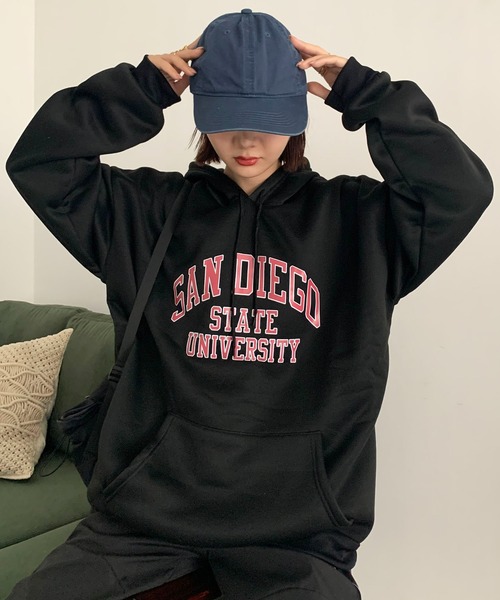 SHEPP(シープ)の「カレッジロゴ プルパーカー(パーカー・レディース・レッド/グレー/ネイビー/ブラック・L/XXL/XL)」の11枚目の写真