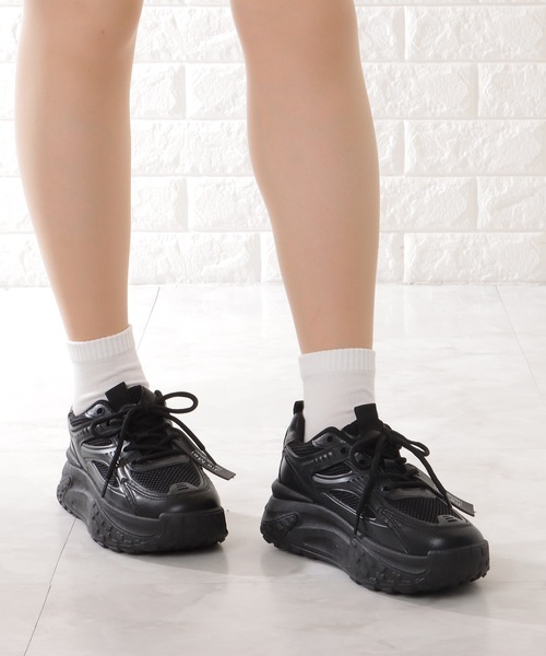 Lace Ladies(レースレディース)の「メッシュ ストラップ 厚底 ダッド スニーカー(スニーカー・レディース・ブラック/アイボリー・23/24/22.5/24.5/23.5)」の9枚目の写真