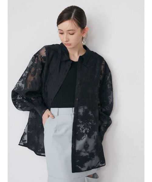 MURUA（ムルーア）の「シアーパターンオーバーシャツ（シャツ/ブラウス・レディース・ホワイト/ブラック・FREE）」の9枚目の写真