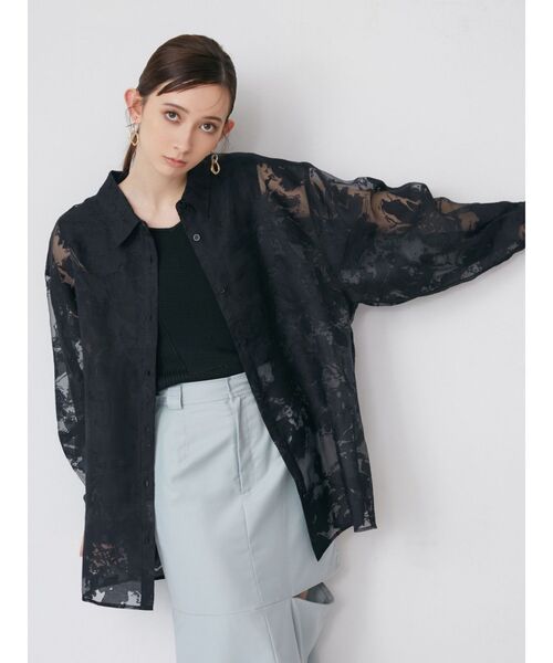 MURUA（ムルーア）の「シアーパターンオーバーシャツ（シャツ/ブラウス・レディース・ホワイト/ブラック・FREE）」の10枚目の写真