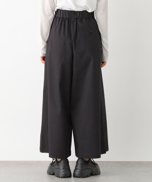 LEPSIM(レプシィム)の「袴ワイドチノパンツ 992054(チノパンツ・レディース・ベージュ/アイボリー/ブラック・MEDIUM/LARGE)」の16枚目の写真