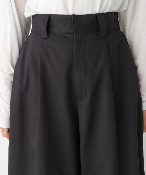 LEPSIM(レプシィム)の「袴ワイドチノパンツ 992054(チノパンツ・レディース・ベージュ/アイボリー/ブラック・MEDIUM/LARGE)」の15枚目の写真