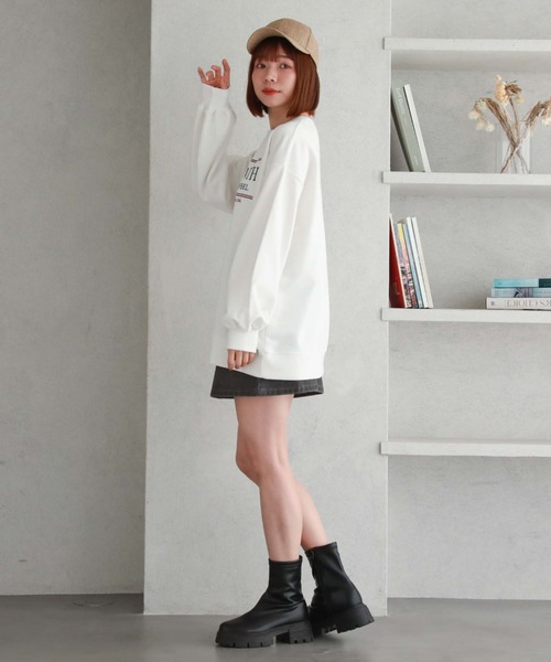 archives（アルシーヴ）の「刺繍ロゴルーズスウェット（スウェット・レディース・ブラック/オフホワイト/グレー・MEDIUM）」の8枚目の写真